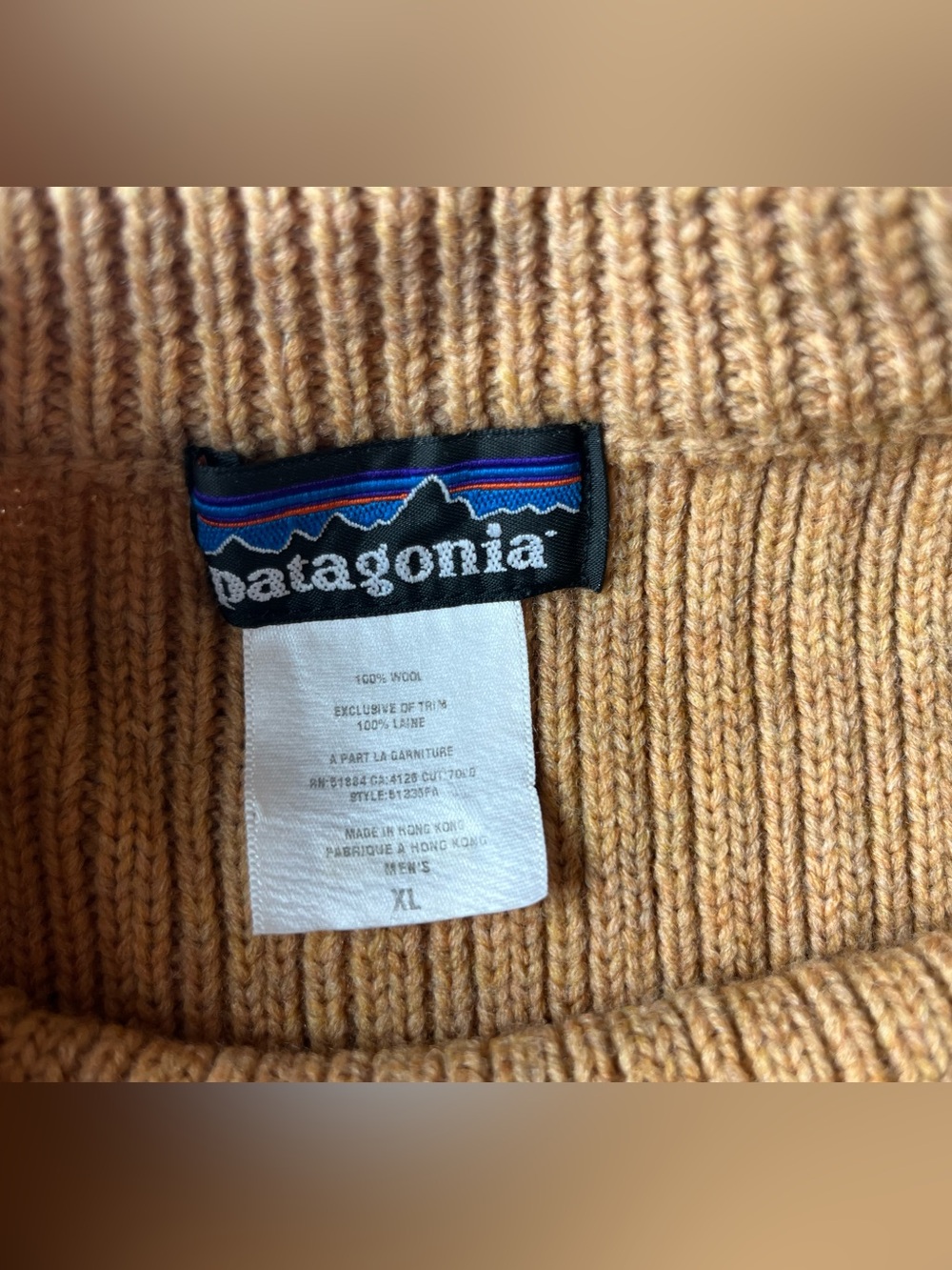 PATAGONIA 100% WOOL MENS FOG CUTTER SWEATER THICK TAN MENS XL - Picture 3 of 8